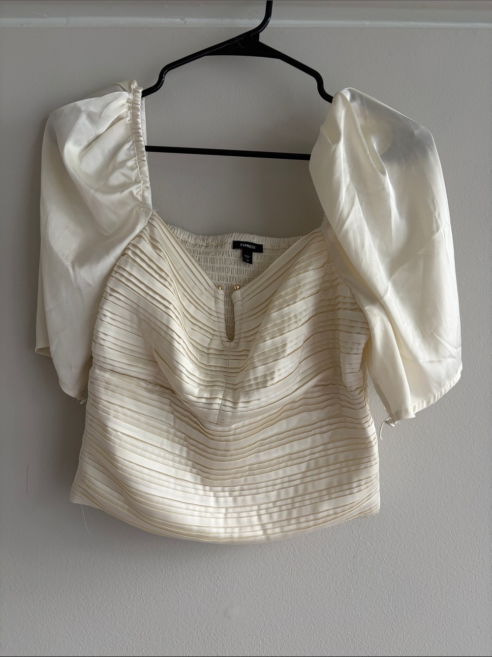 Express Ivory Pleated Puff-Sleeve Crop Top
